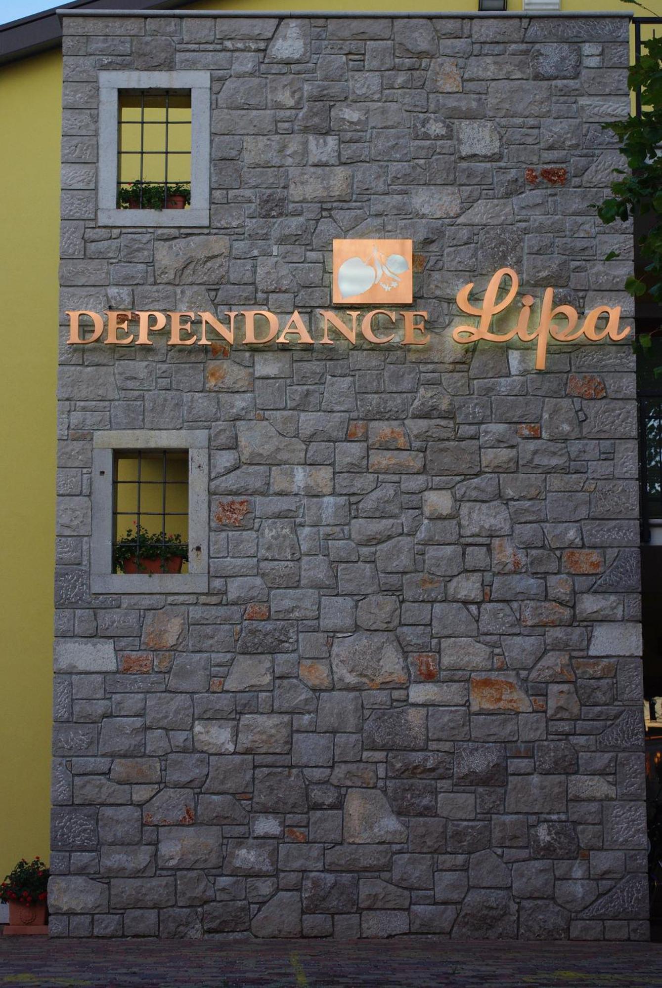 Dependance Lipa 호텔 바소비짜 외부 사진